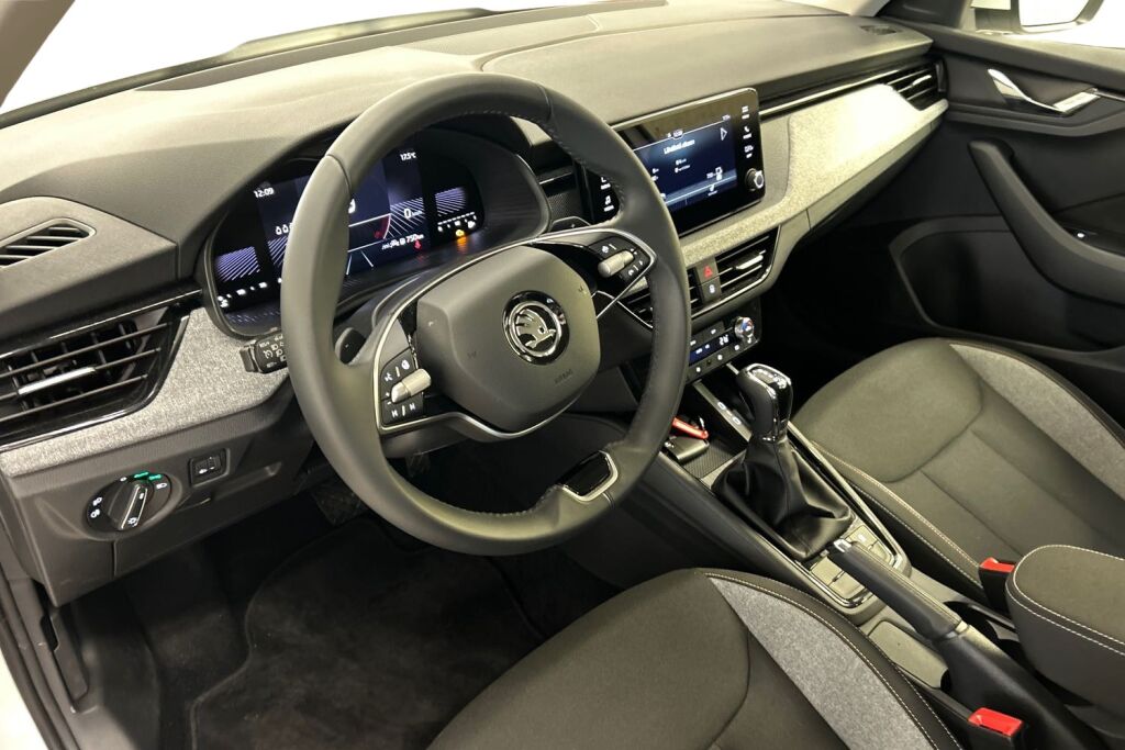 Skoda Kamiq 2024 1.0 TSI 116 Selection DSG Autom.