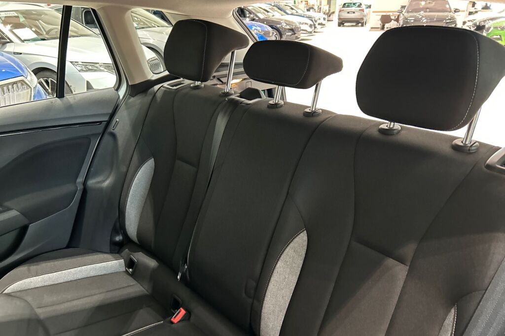 Skoda Kamiq 2024 1.0 TSI 116 Selection DSG Autom.