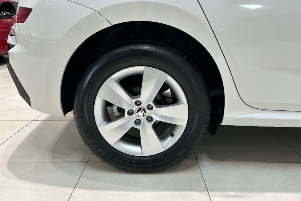 Skoda Kamiq 2024 1.0 TSI 116 Selection DSG Autom.