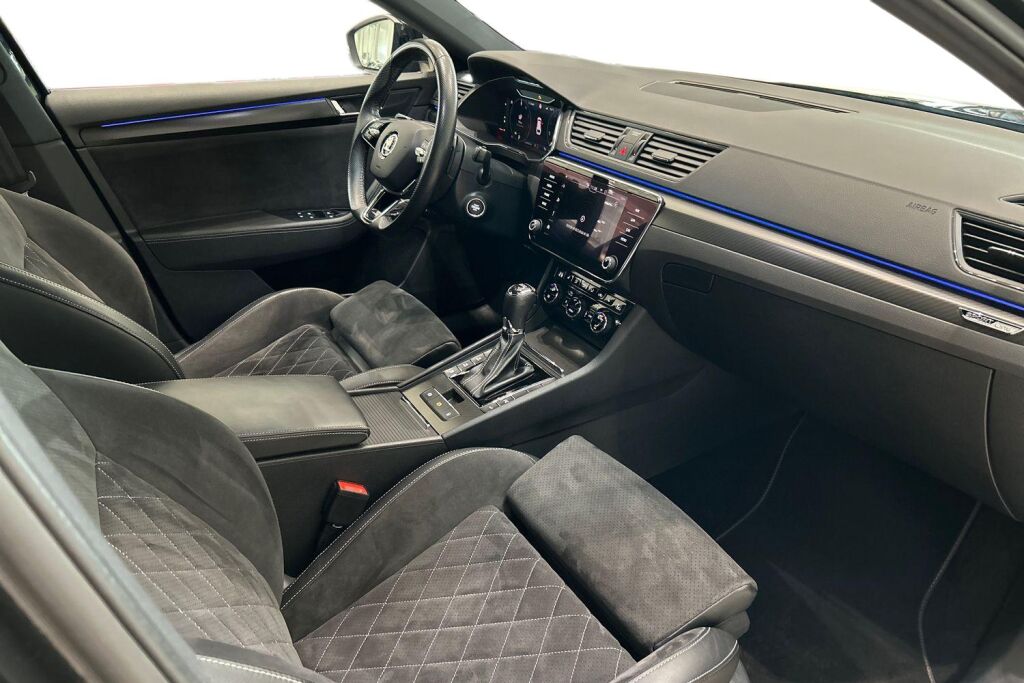 SKODA SUPERB 2022 Combi 1.4 TSI PHEV SportLine iV DSG Autom.