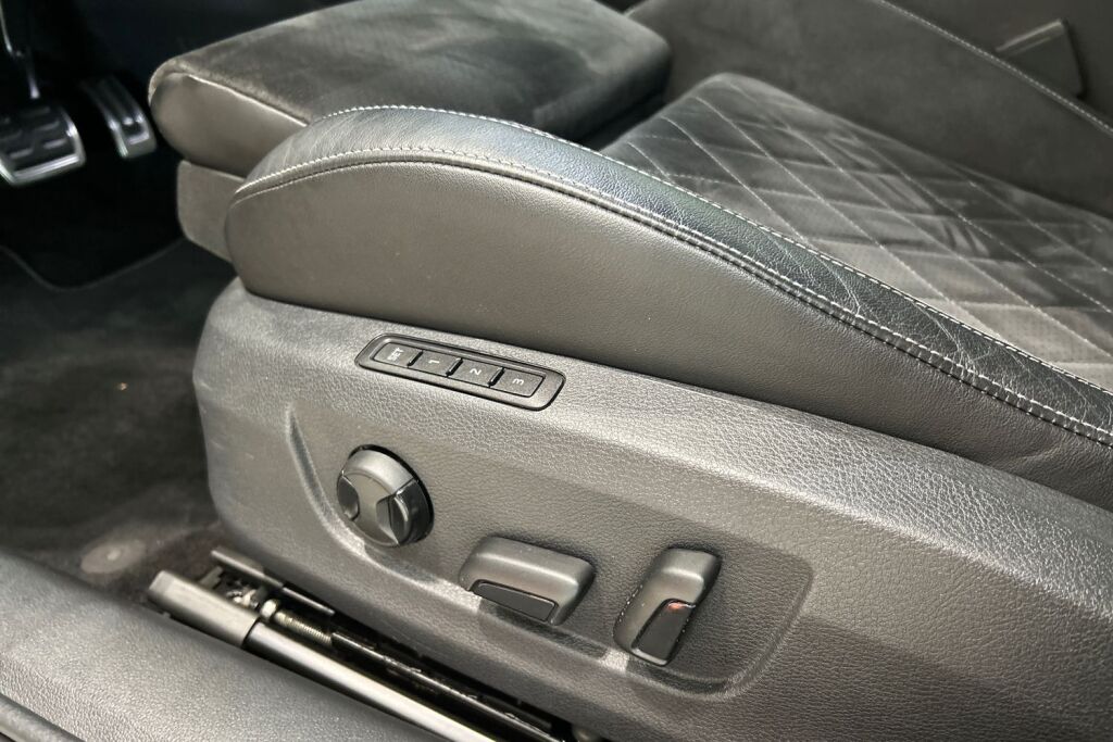 SKODA SUPERB 2022 Combi 1.4 TSI PHEV SportLine iV DSG Autom.