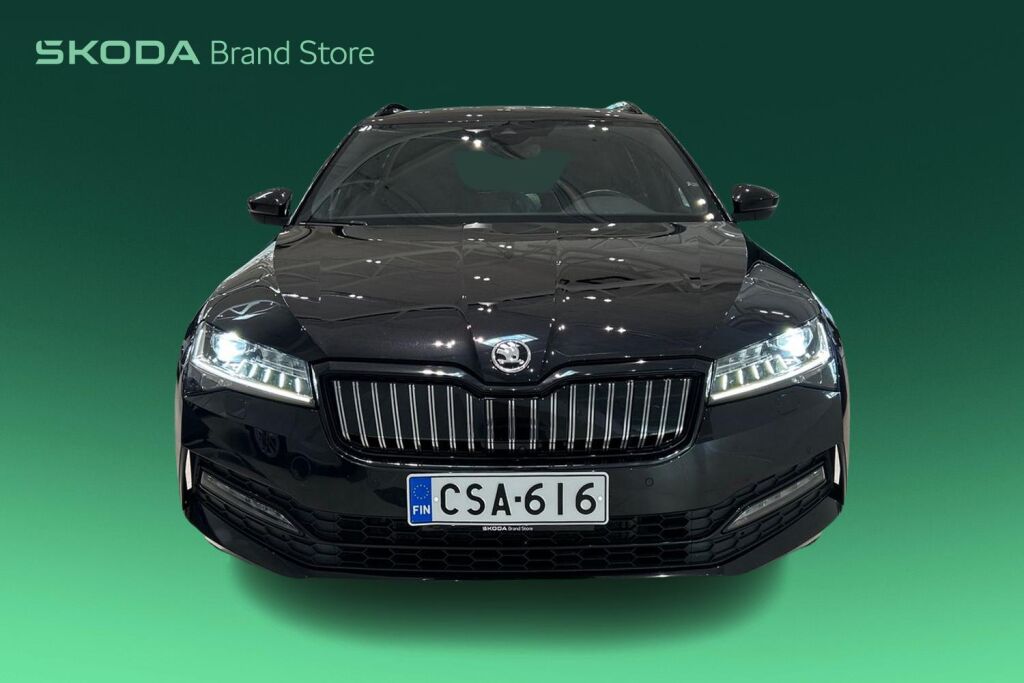 SKODA SUPERB 2022 Combi 1.4 TSI PHEV SportLine iV DSG Autom.