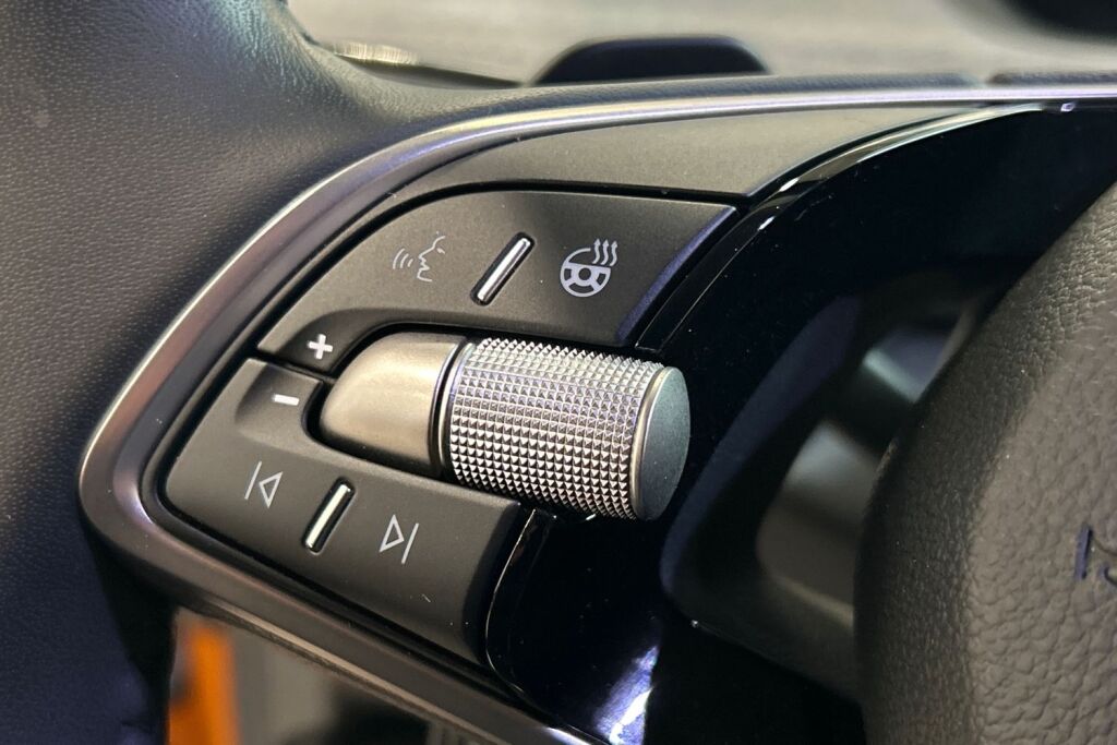 Skoda Enyaq 2025 85 Style BusinessLine / Tehdastakuu voimassa 2/2027 asti!