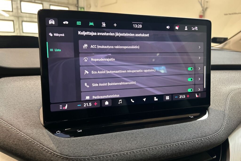 Skoda Enyaq 2025 85 Style BusinessLine / Tehdastakuu voimassa 2/2027 asti!