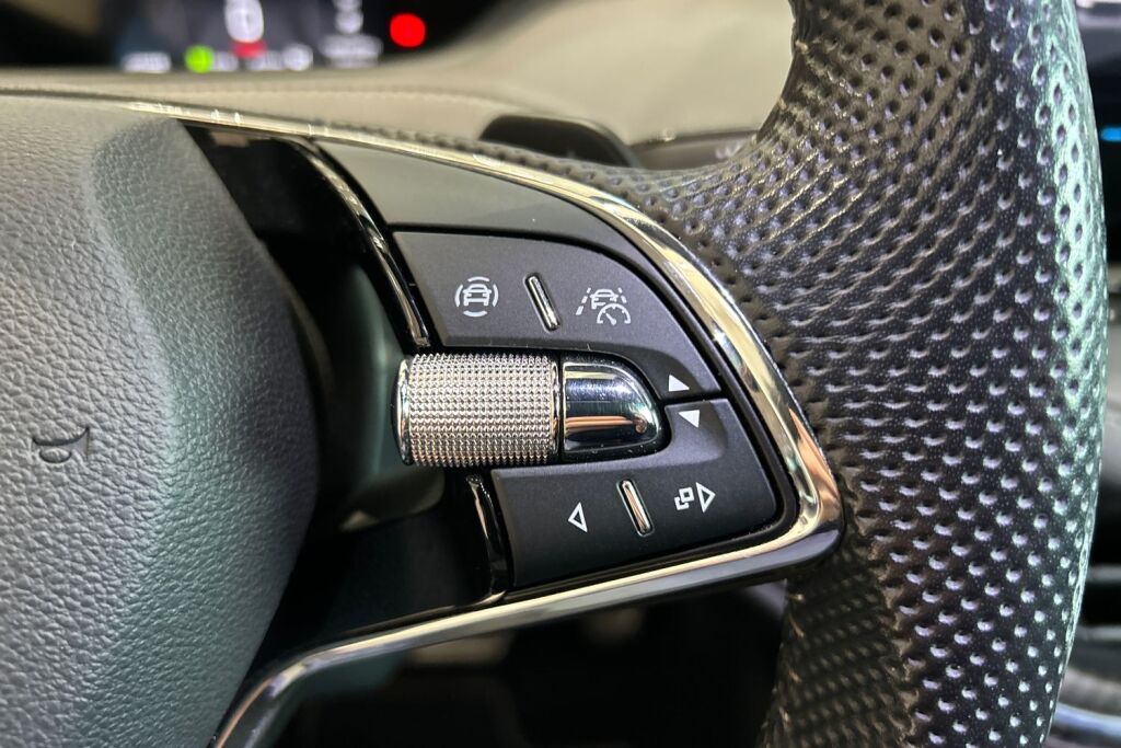 Skoda Enyaq 2022 80 SportLine iV