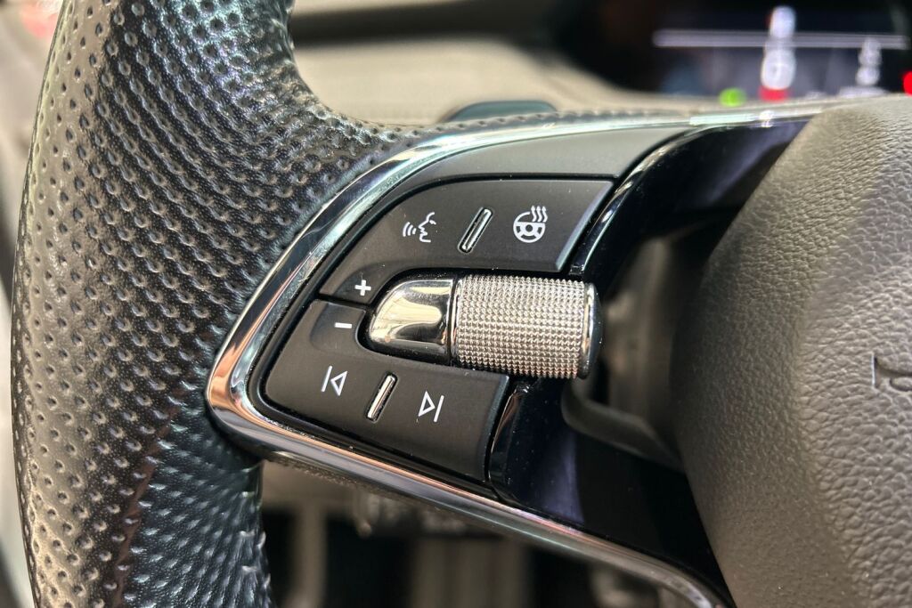 Skoda Enyaq 2022 80 SportLine iV