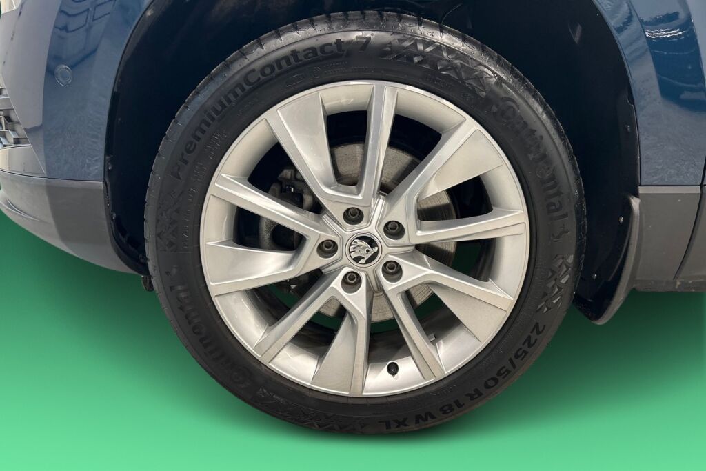 SKODA Karoq 2019 1,5 TSI 150hv 4x4 Exclusive DSG Autom.