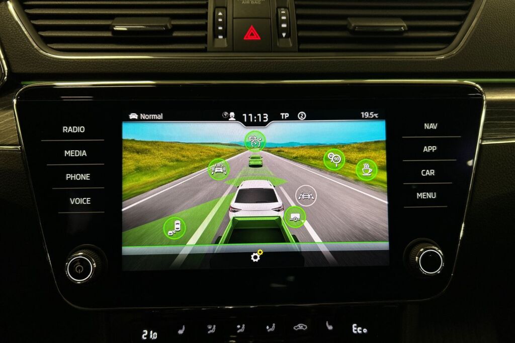 Skoda Superb 2020 Combi 1,4 TSI PHEV Style iV DSG Autom.