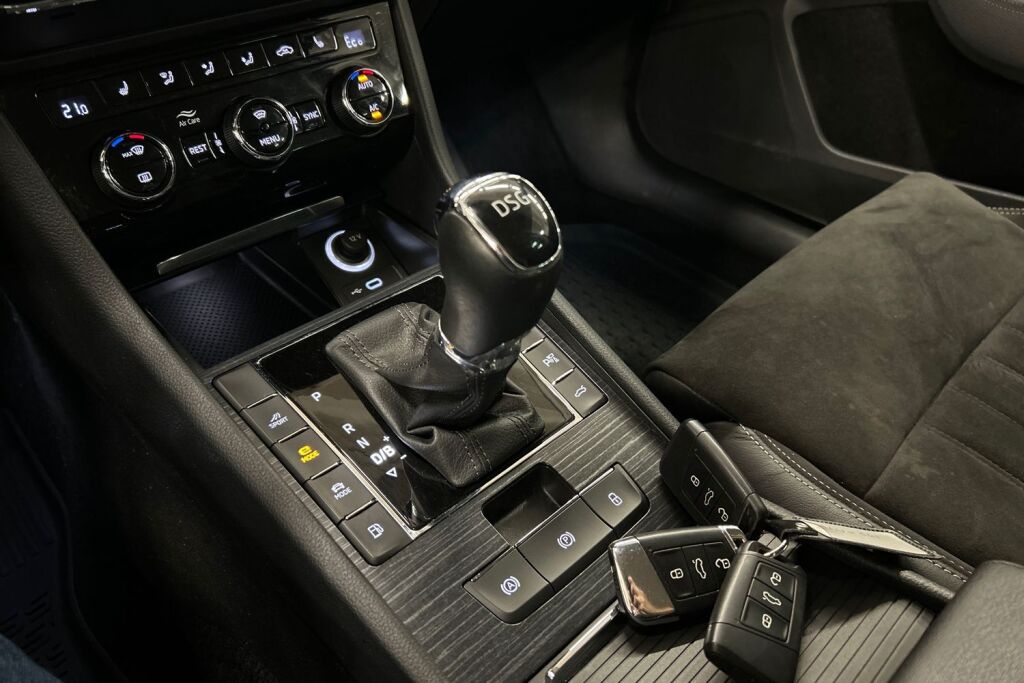 Skoda Superb 2020 Combi 1,4 TSI PHEV Style iV DSG Autom.