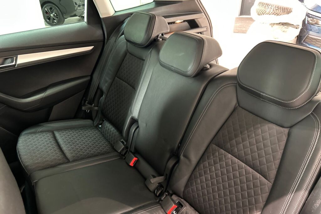 Skoda Karoq 2020 1,0 TSI Ambition BusinessLine
