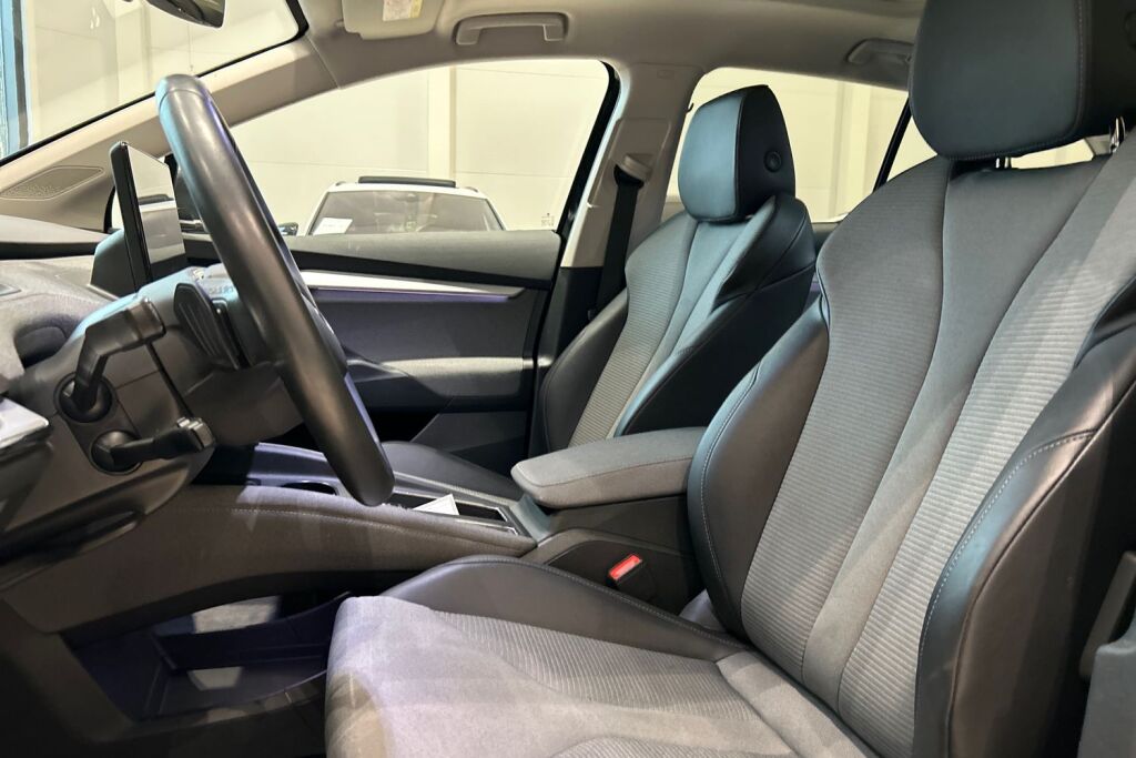 Skoda Enyaq 2023 80x 4x4 iV