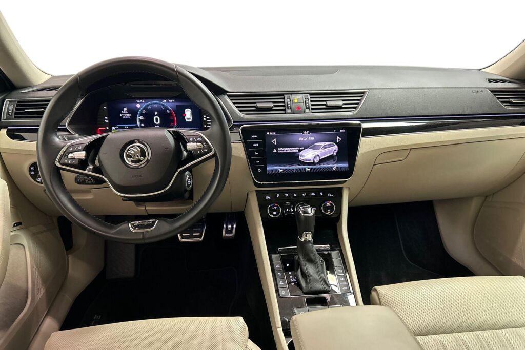 Skoda Superb 2023 Combi 1.4 TSI PHEV L&K iV BusinessLine DSG Autom.