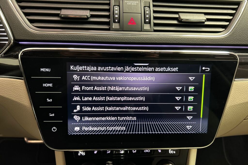 Skoda Superb 2023 Combi 1.4 TSI PHEV L&K iV BusinessLine DSG Autom.