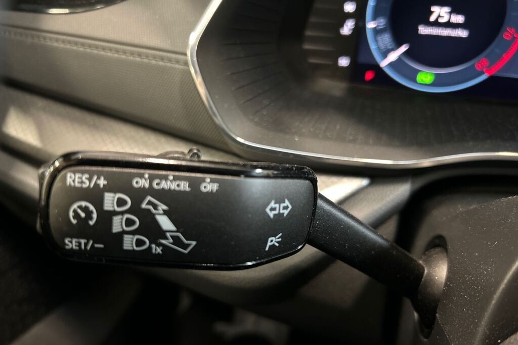 Skoda Octavia 2024 1.5 TSI Ambition eTEC DSG Autom.