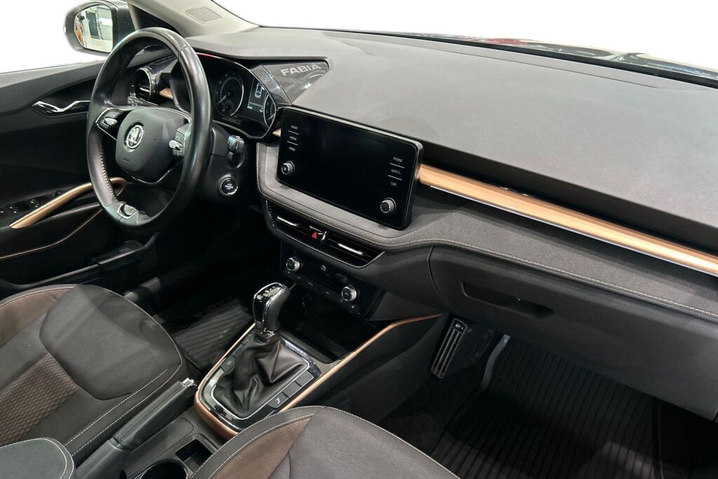 Skoda Fabia 2023 1.0 TSI 110 Style DSG Autom.