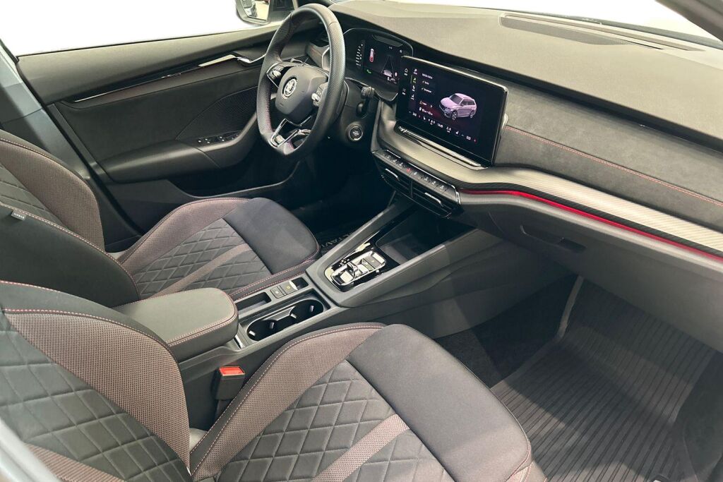 Skoda Octavia 2025 Combi 1.4 TSI PHEV RS iV DSG Autom.