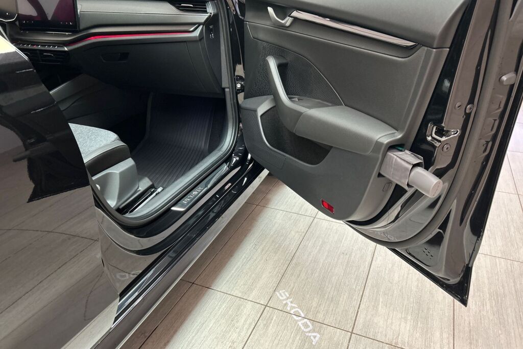 Skoda Octavia 2025 1.5 TSI 150 SportLine eTEC DSG Autom.