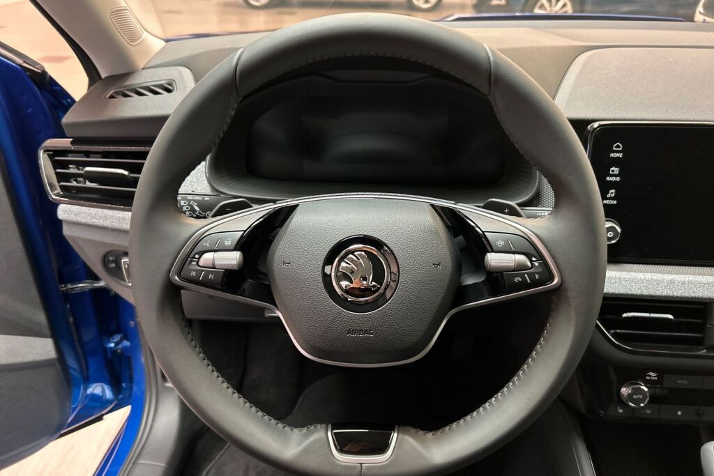 Skoda Kamiq 2025 1.0 TSI 116 Selection DSG Autom.