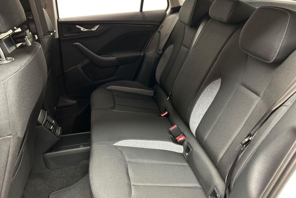 Skoda Kamiq 2025 1.0 TSI 116 Selection DSG Autom.