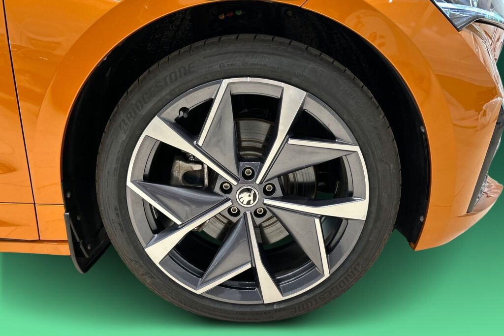 Skoda Enyaq 2024 85x 4x4 RS BusinessLine