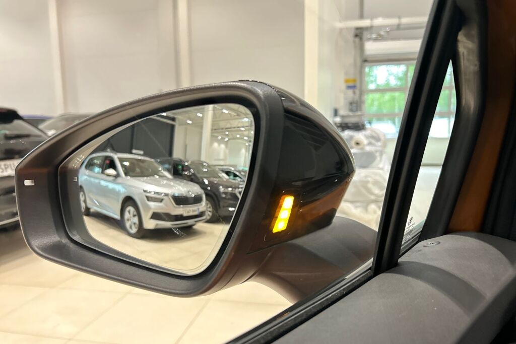 Skoda Enyaq 2024 85x 4x4 RS BusinessLine