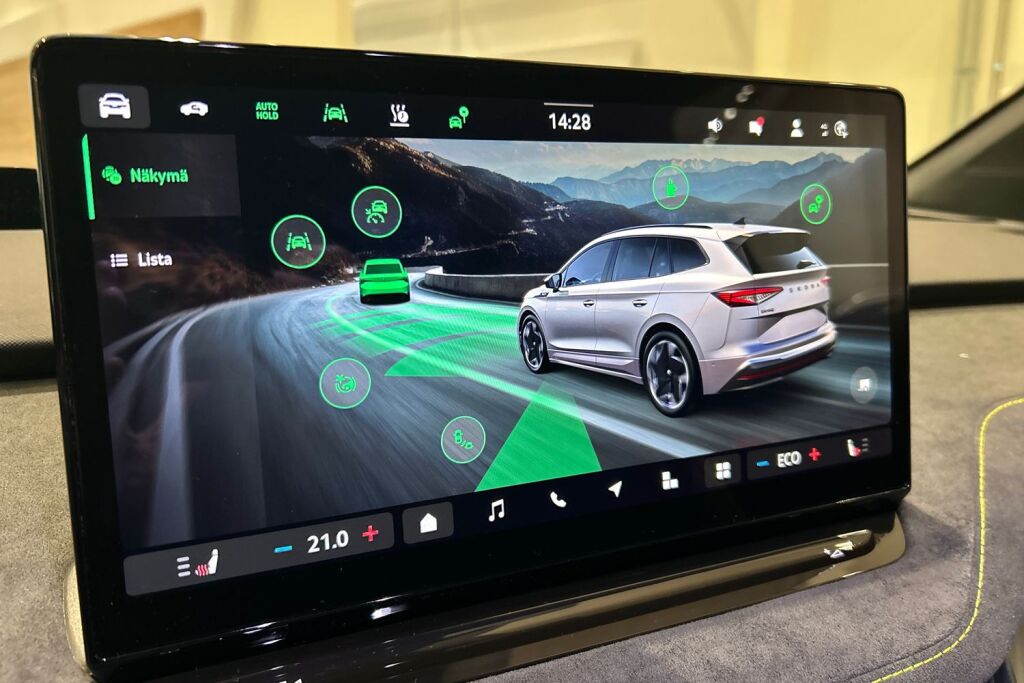 Skoda Enyaq 2025 85x 4x4 RS