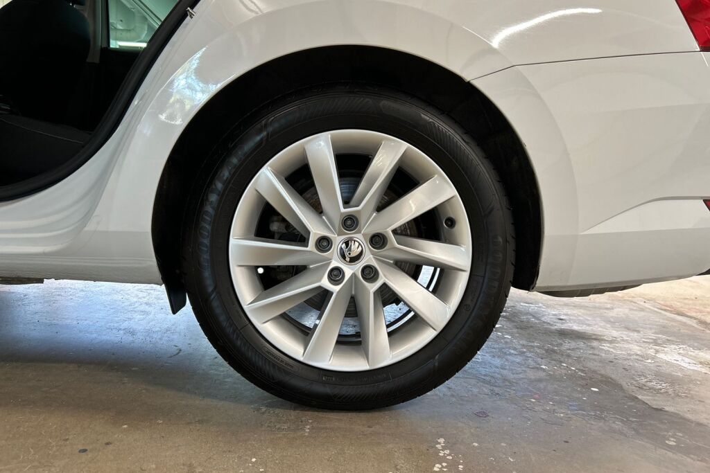 Skoda Superb 2019 1,5 TSI ACT Ambition DSG Autom.