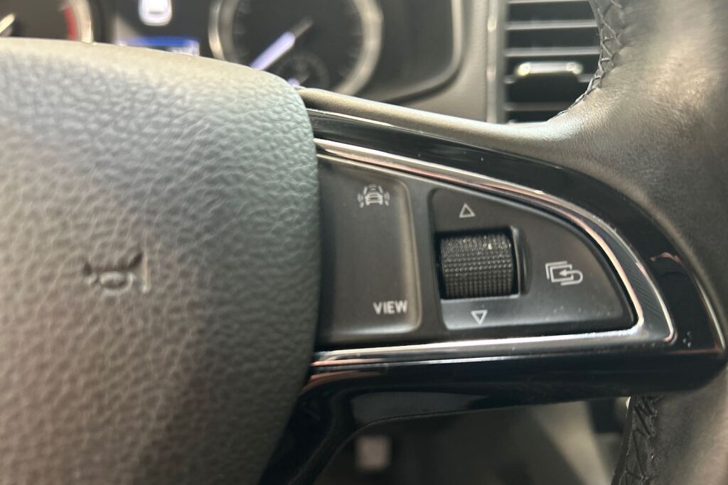 SKODA Karoq 2019 1,5 TSI Style