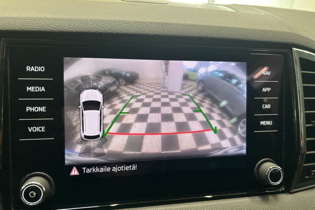 SKODA Karoq 2019 1,5 TSI Style