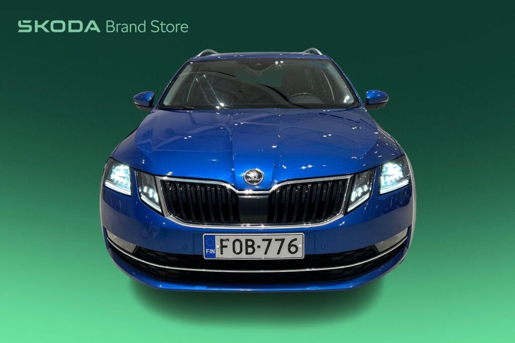 SKODA Octavia Combi A7 2020 SKODA Octavia Combi A7 Combi 1,5 TSI Style BusinessLine DSG Autom