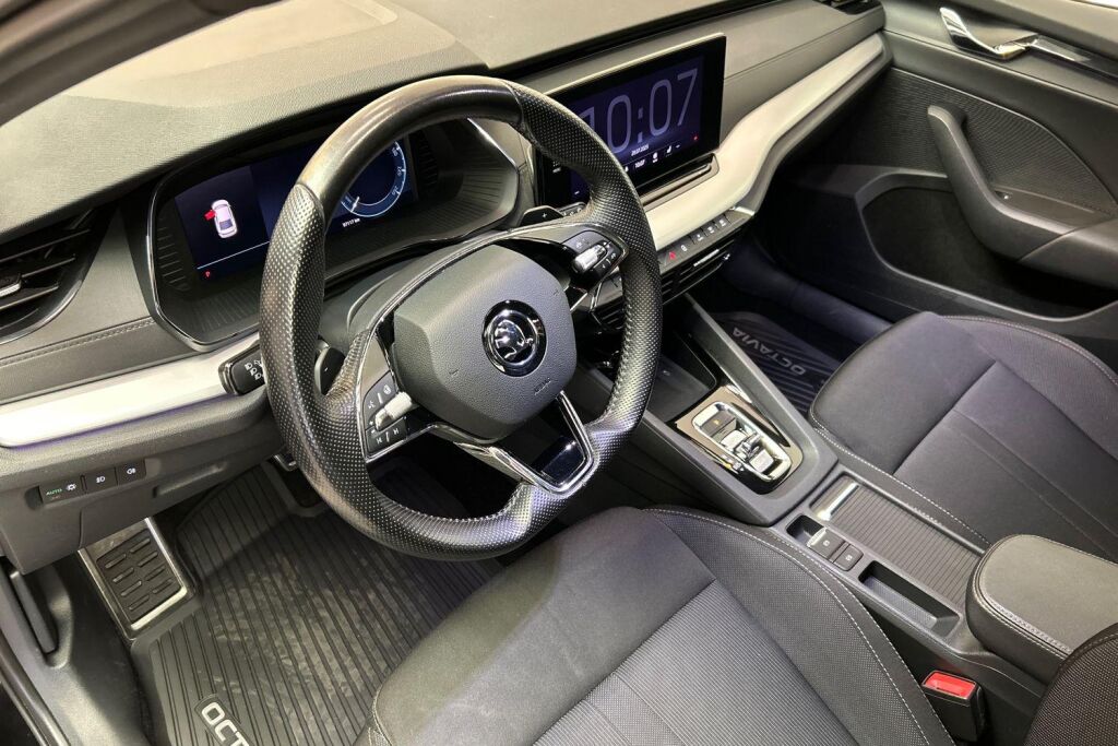Skoda Octavia 2022 1.5 TSI Ambition eTEC DSG Autom.
