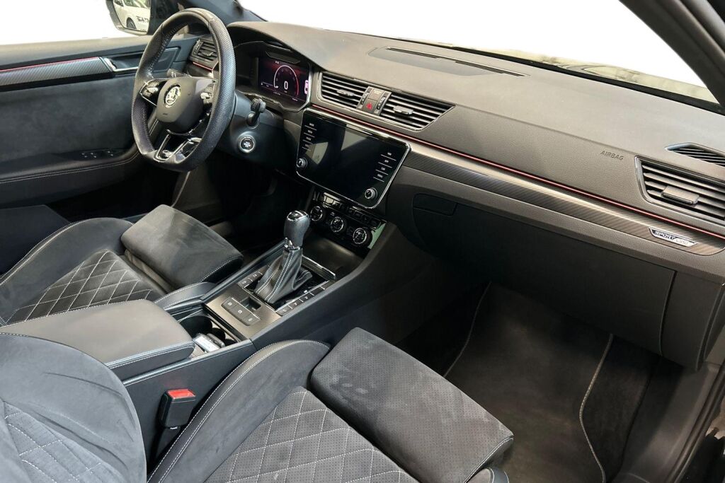 SKODA Superb 2023 1.5 TSI ACT SportLine DSG Autom.