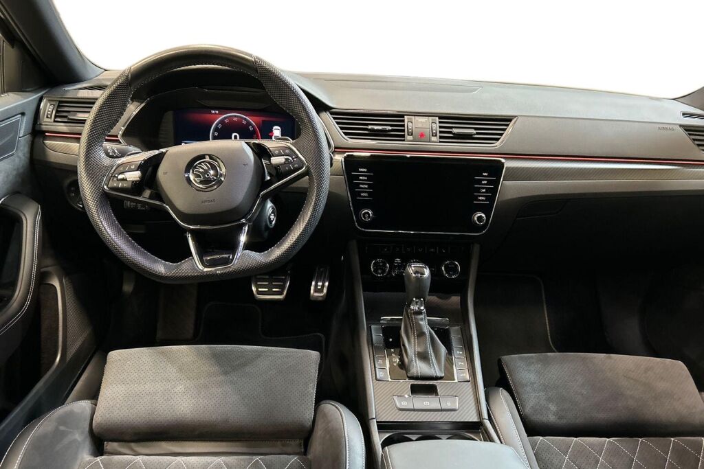 SKODA Superb 2023 1.5 TSI ACT SportLine DSG Autom.