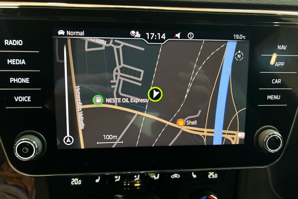 SKODA Superb 2023 1.5 TSI ACT SportLine DSG Autom.