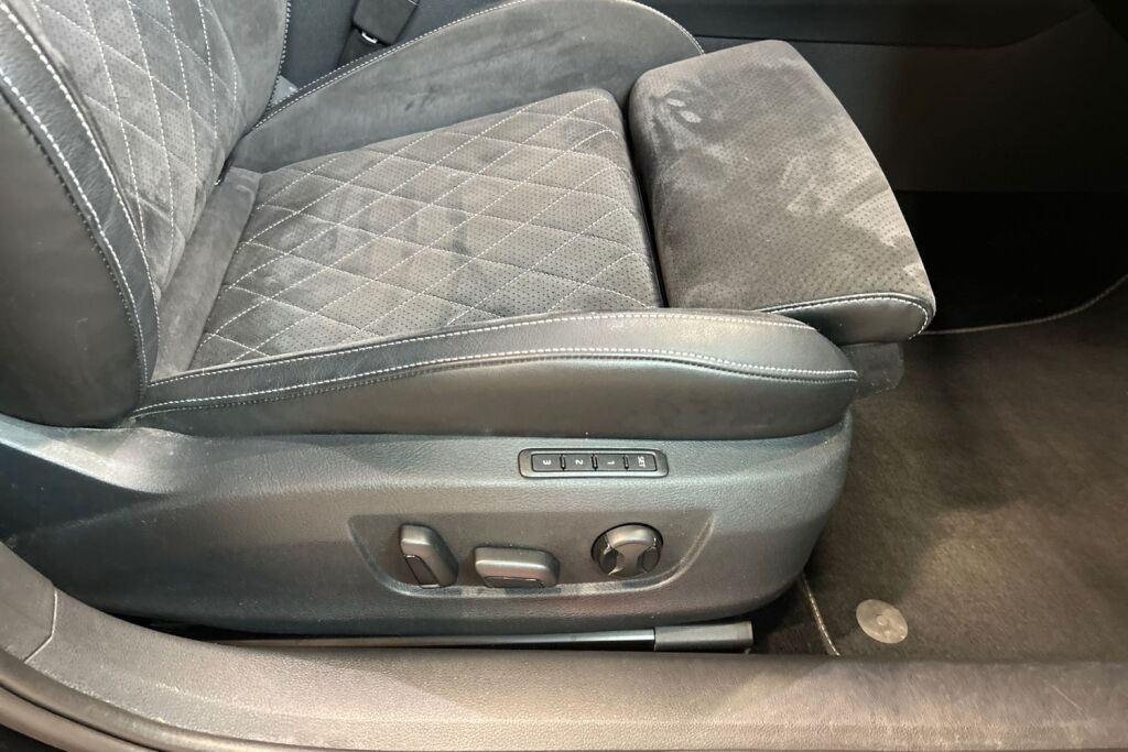 SKODA Superb 2023 1.5 TSI ACT SportLine DSG Autom.