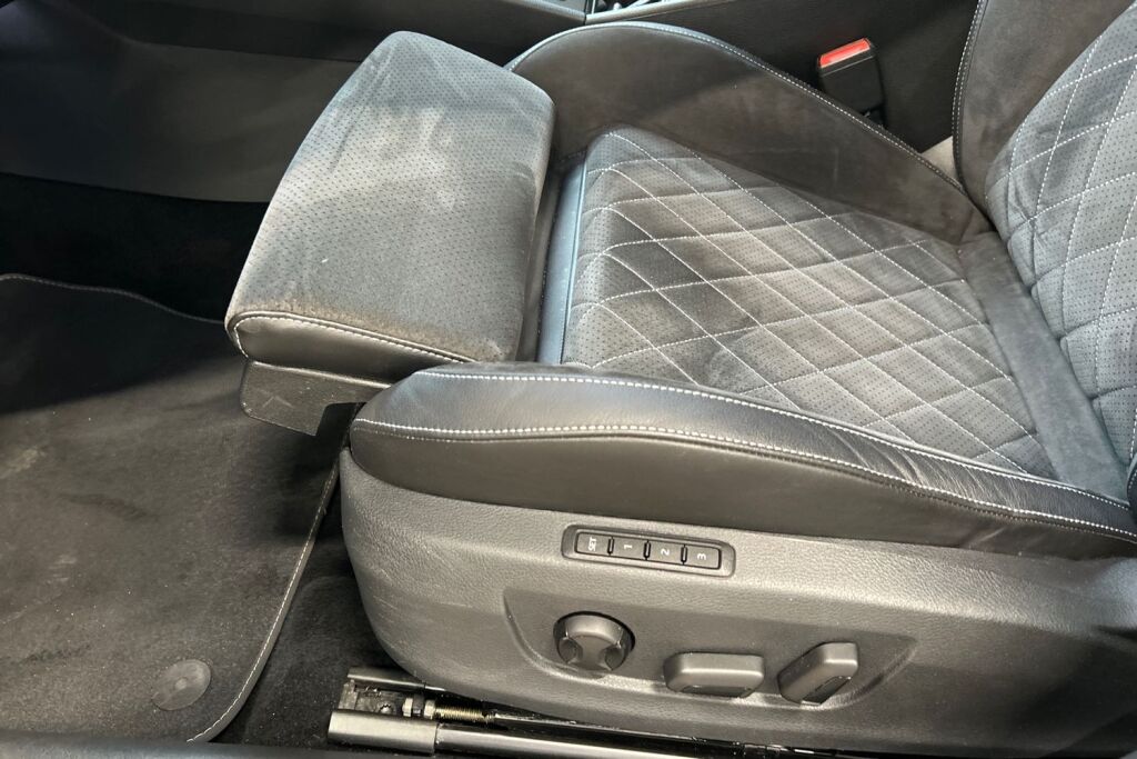 SKODA Superb 2023 1.5 TSI ACT SportLine DSG Autom.