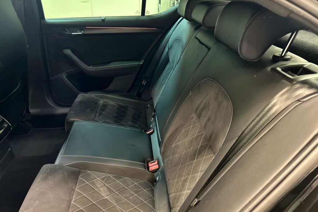 SKODA Superb 2023 1.5 TSI ACT SportLine DSG Autom.
