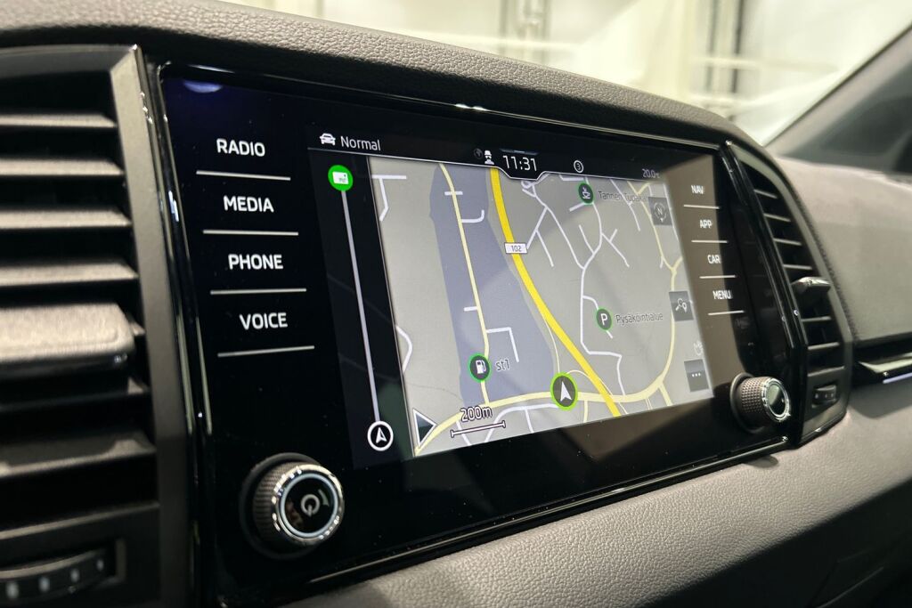 SKODA Karoq 2022 2.0 TSI 4x4 SportLine DSG Autom.