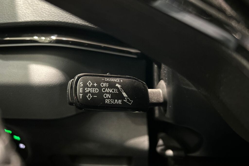 Skoda Karoq 2022 1.5 TSI Style DSG Autom.
