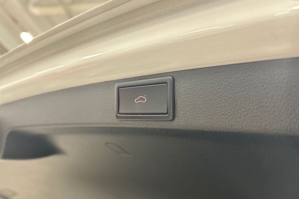 SKODA OCTAVIA 2020 Combi 1,5 TSI Style Launch Edition