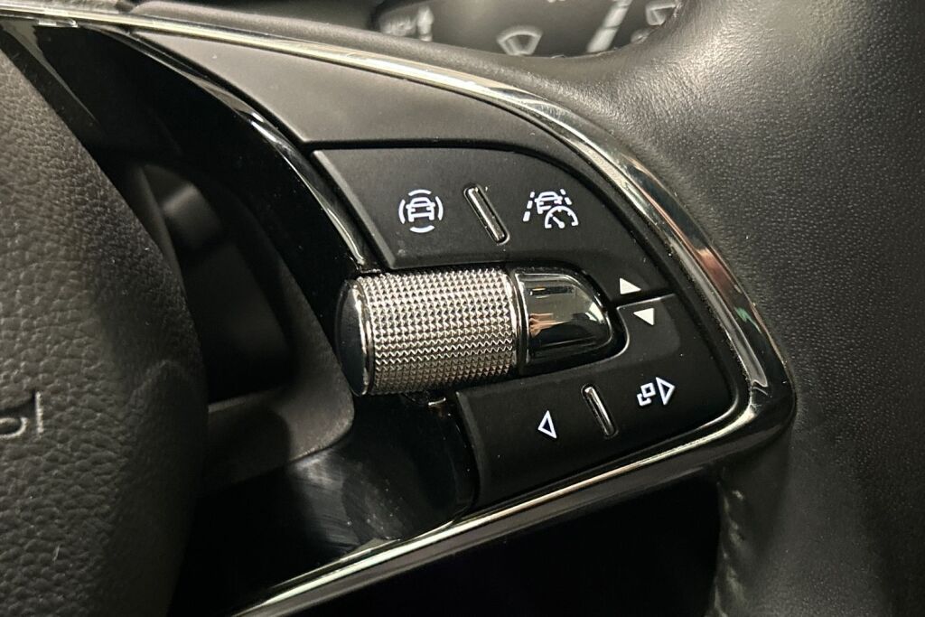 SKODA OCTAVIA 2020 Combi 1,5 TSI Style Launch Edition