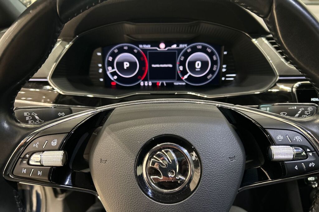 SKODA Superb 2021 Combi 2,0 TDI 190 4x4 L&K DSG Autom.