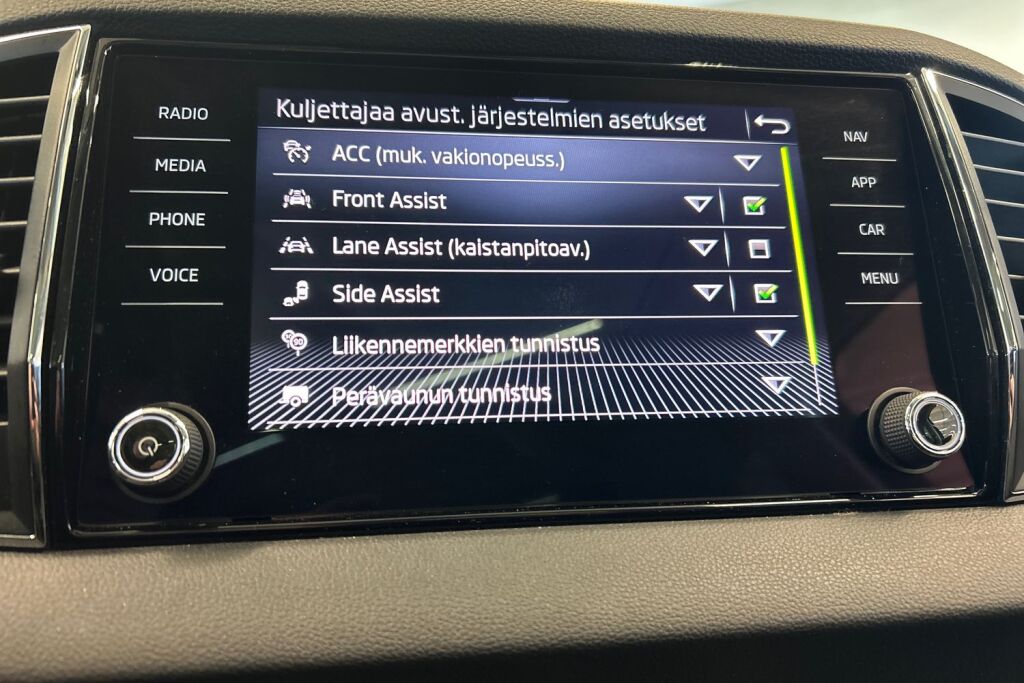Skoda Karoq 2021 1,5 TSI Style BusinessLine DSG Autom.