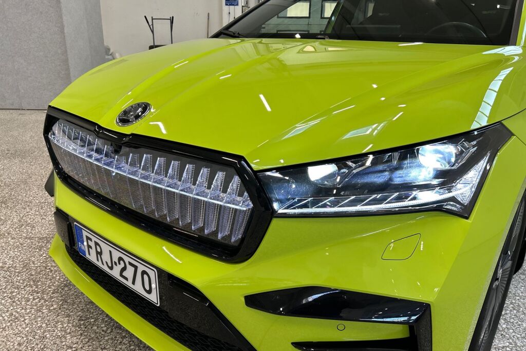 Skoda Enyaq 2023 Coupe 80x 4x4 RS iV