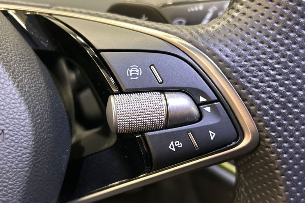 Skoda Enyaq 2024 85x 4x4 RS BusinessLine