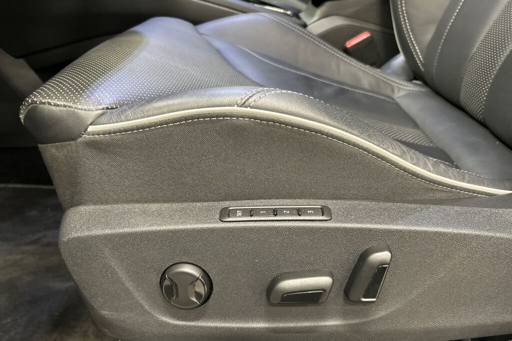 Skoda Enyaq 2024 85x 4x4 RS BusinessLine