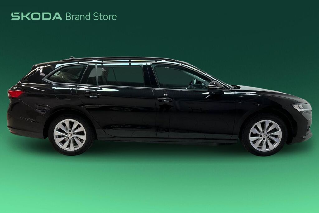 SKODA SUPERB 2025 Combi 1.5 TSI eTEC Essence DSG Autom.