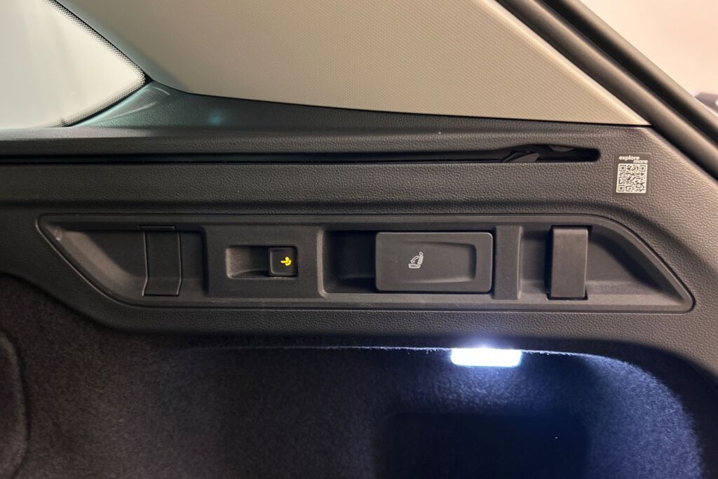 SKODA SUPERB 2025 Combi 1.5 TSI eTEC Essence DSG Autom.