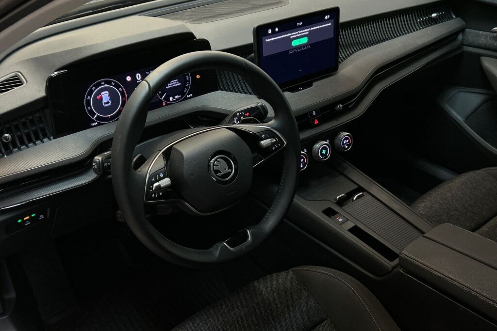 Skoda Superb 2025 1.5 TSI eTEC Essence DSG Autom.