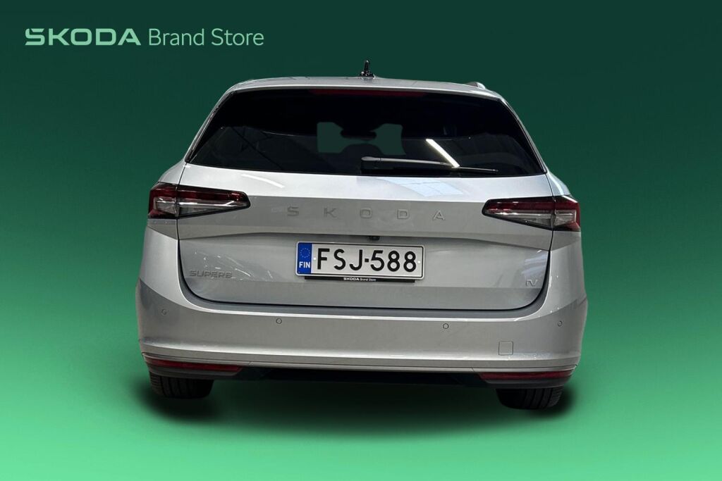 Skoda Superb 2025 Combi 1.5 TSI PHEV L&K Explore DSG Autom.
